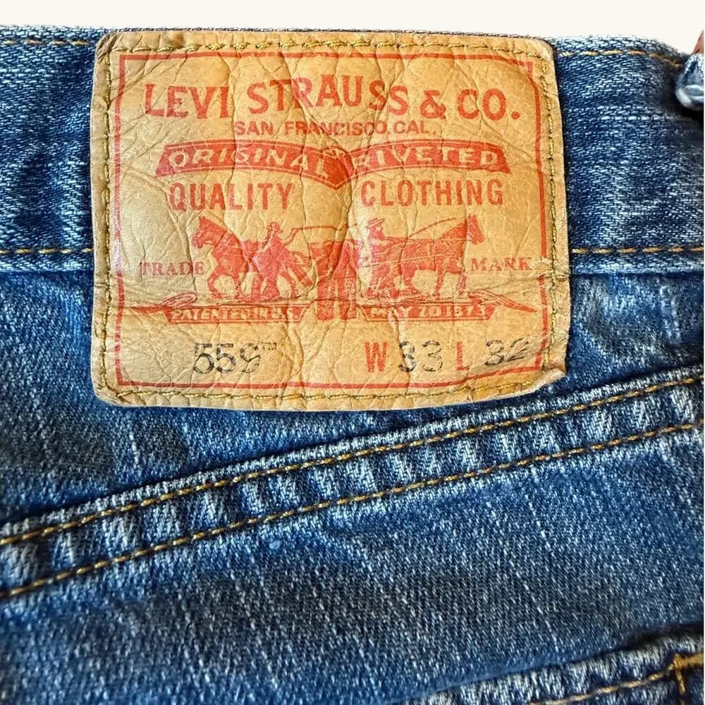 LEVI'S Men's 559 Relaxed Straight Fit Jeans Blue 33 x 32 Distressed 34 x 30.5